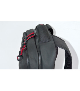 Mochila Negra Flash